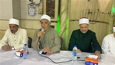 أوقاف الإسكندرية توزع الشربات على المواطنين احتفالا بالمولد النبوي (صور)