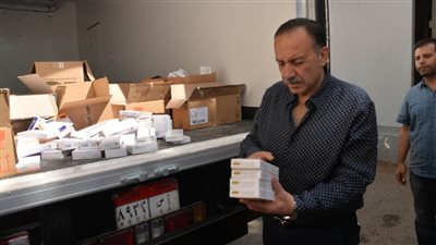 محافظ أسيوط يشهد تسليم شحنة من أدوية الأنسولين لدعم المستشفيات (صور)