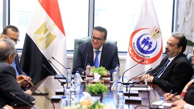 وزير الصحة يستقبل رئيس اتحاد المستشفيات العربية لدعم القطاع الصحي