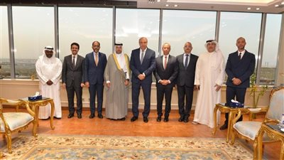 سامح الحفني يستقبل رئيس الإدارة العامة للطيران المدني الكويتي لبحث التعاون