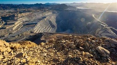 رئيس الوزراء: نتبنى نهجا تكامليا في العمل مع البرلمان لتطوير قطاع التعدين