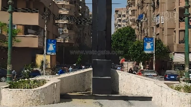إزالة تمثال الملكة