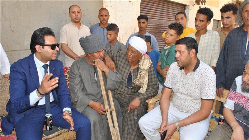 جانب من الزيارة
