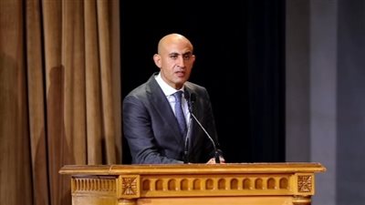 أوضاع المعلمين والكتاب المدرسي الأبرز، 8 رسائل هامة لوزير التعليم (فيديو)