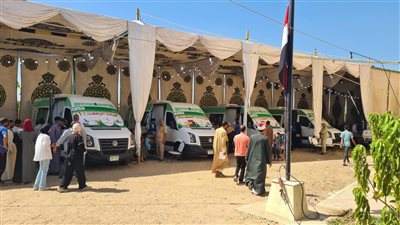 الكشف على 2032 مواطنا خلال قافلة مجانية بقرية كوم القناطر بالبحيرة (صور)
