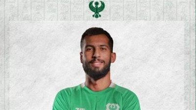 المصري يتعاقد مع مدافع منتخب مصر لأربعة مواسم 