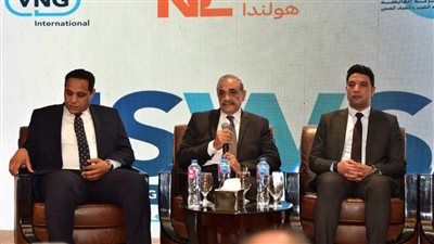 مراجعة مشروع تعزيز استدامة خدمات المياه والصرف الصحي في الصعيد