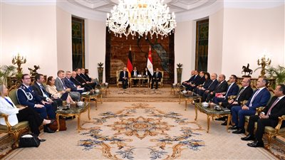 الرئاسة في أسبوع، السيسي يوجه بزيادة معدلات الاستثمار وتشجيع القطاع الخاص.. يبحث تطورات حرب غزة والشرق الأوسط مع رئيس ألمانيا ووزراء خارجية الدنمارك والكويت.. ويشارك في نداء عالمي لقمة المستقبل