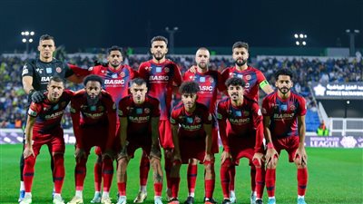 الدوري السعودي، تعادل سلبي بين الرياض وضمك في الشوط الأول 