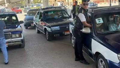 استجابة للمواطنين، مرور سوهاج يشدد على وضع ملصق الأجرة على 