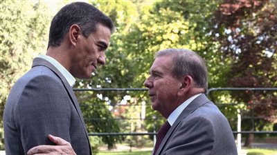 العلاقات بلغت حد القطيعة واستدعاء السفراء، تفاصيل الأزمة الدبلوماسية بين إسبانيا وفنزويلا