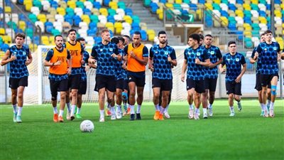 المصري يؤدي مرانه الأساسي على ملعب شهداء بنينا استعدادًا للهلال الليبي بالكونفدرالية