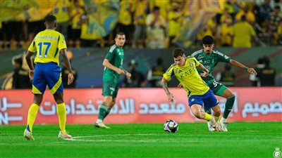 رياض محرز يقود تشكيل أهلي جدة أمام ضمك في الدوري السعودي 