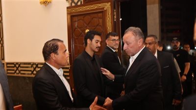 الخطيب ونجوم الرياضة يقدمون العزاء في الكابتن إيهاب جلال بمسجد النزهة (صور)