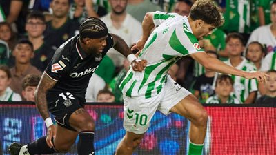 المغربي الزلزولي يقود ريال بيتيس للفوز أمام ليجانيس (فيديو)