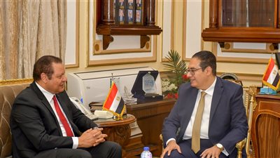 رئيس جامعة القاهرة: التعاون مع الرقابة الصحية نقطة انطلاق للاستفادة المتبادلة