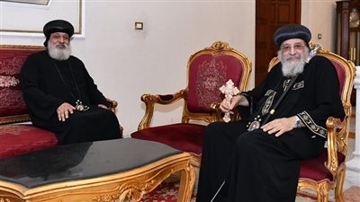 البابا تواضروس يتلقى تقريرا عن الخدمة في إيبارشية حلوان