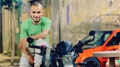 تأجيل محاكمة المتهم بدهس عامل دليفري لعرض فيديوهات الواقعة بالإسكندرية 