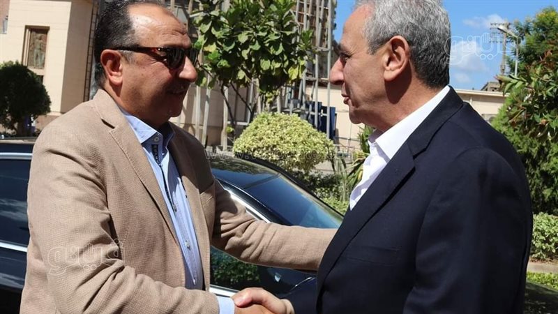 محافظ الغربية يستقبل
