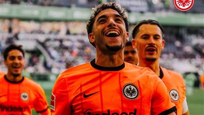 مرموش في مواجهة هاري كين، التشكيل المتوقع لآينتراخت أمام بايرن ميونيخ بالدوري الألماني 