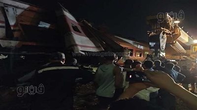 السكة الحديد: الاستعانة بونش لرفع عربات قطاري الشرقية (صور)