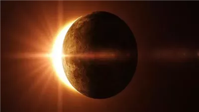 مدته 4 ساعات، ما تريد معرفته عن خسوف القمر الأربعاء المقبل