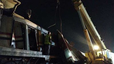 حادث قطاري الزقازيق يفتح ملف قروض النقل.. نائب في سؤال برلماني: أين أموال تطوير السكك الحديدية؟.. هجوم حاد على كامل الوزير في جلسات النواب السابقة.. وتحميل الوزارة 80% من الدين العام 