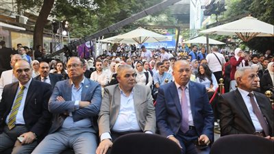  فريق جامعة المنصورة يفوز بالمركز الأول في مجال الطب والصحة العامة بمسابقة قادة الأنشطة