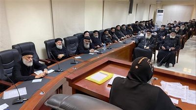 الأنبا بيشوي يترأس اجتماع كهنة إيبارشية أسوان