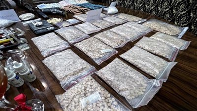 ضبط 26 تاجر مخدرات و41 سلاحا ناريا خلال حملات في بني سويف وأسوان ودمياط 