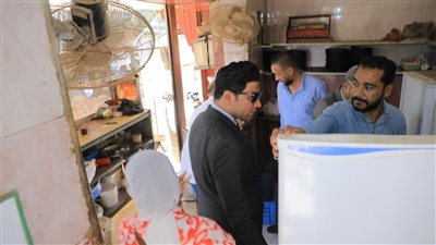 نائب محافظ سوهاج يقود حملة مرافق مفاجئة ويحيل مسئولى الإشغالات بالمدينة للتحقيق