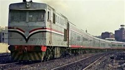 العناية الإلهية تنقذ ركاب قطار البحيرة بعد وفاة السائق 