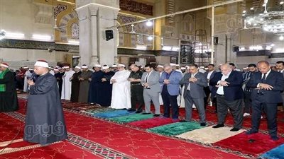 محافظ الشرقية خلال الاحتفال بالمولد النبوي: علينا الاقتداء بسيرة الرسول في العمل والمثابرة