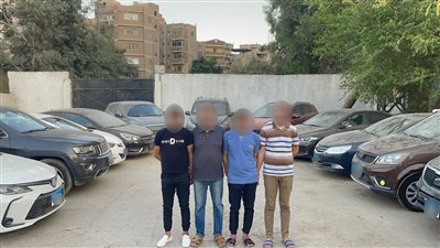 ضبط تشكيل عصابى لاستئجار السيارات وبيعها لآخرين بأوراق مزورة فى المعصرة 