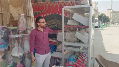 تحرير 24 محضرا وإعدام أغذية منتهية الصلاحية في حملة لصحة بني سويف