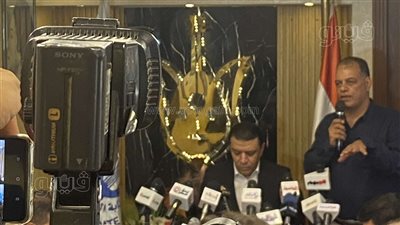 مصطفي كامل: