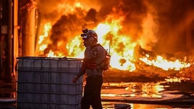 حريق ضخم في ميناء أسدود، وإعلام عبري يؤكد خروجه عن السيطرة (فيديو)