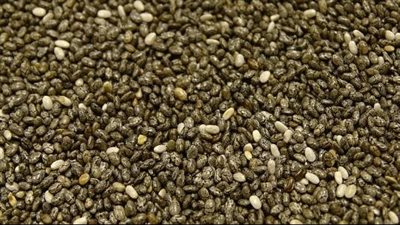 فوائد بذور الشيا، تخفض الكوليسترول والسكر بالدم وتساعد في إنقاص الوزن 