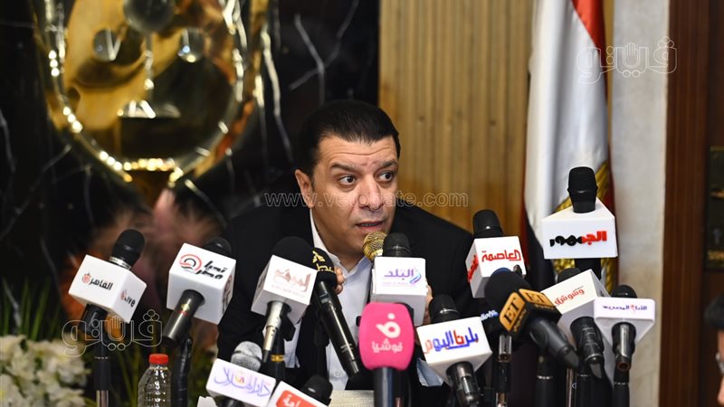 مصطفي كامل،فيتو