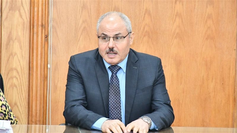 الدكتور ناصر مندور