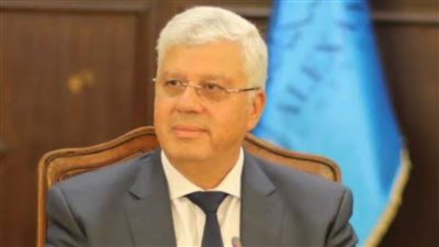 وزير التعليم العالي يعلن صدور عدة قرارات جمهورية بتعيين قيادات جامعية جديدة