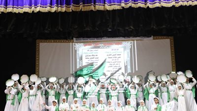 محافظ الوادي الجديد يشهد الاحتفال بالمولد النبوي الشريف (فيديو)