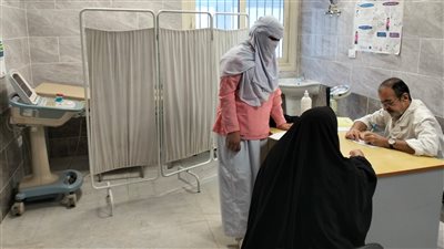 تقديم الخدمات الطبية لـ1600 مواطن خلال قافلتين بمركز المنشاة في سوهاج 
