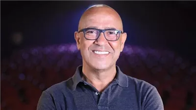  أشرف عبد الباقي يكشف سر حبه للمسرح 