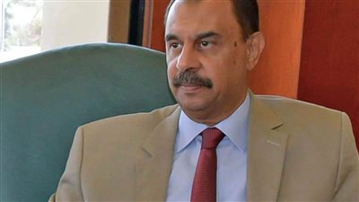 محافظ سوهاج يبحث موقف ملف تقنين أراضي أملاك الدولة