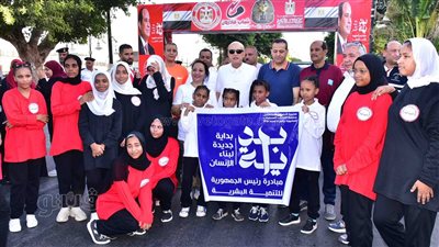 استعدادا لمبادرة بداية، محافظ الأقصر يشهد ماراثون رياضي (صور)