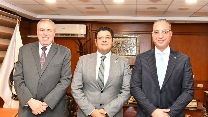 محافظ الفيوم في ضيافة