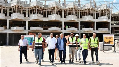  الحسيني أبو قمر يكشف موعد استلام إستاد المصري الجديد وطاقته الاستيعابية