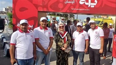 توقيع الكشف على 814 مريضًا ضمن قافلة 