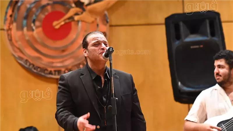 وائل الفشني على مسرح